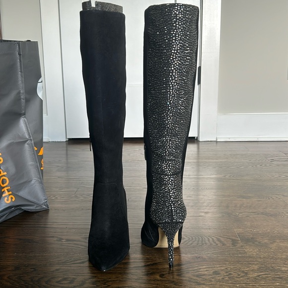 Knee high black suede boots. crystal heel and back. Pointed toe.zipper on inner - Picture 1 of 9
